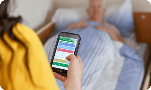 Přehled o klientech a týmu v mobilní aplikaci HelpLivi – méně administrativy pro personál